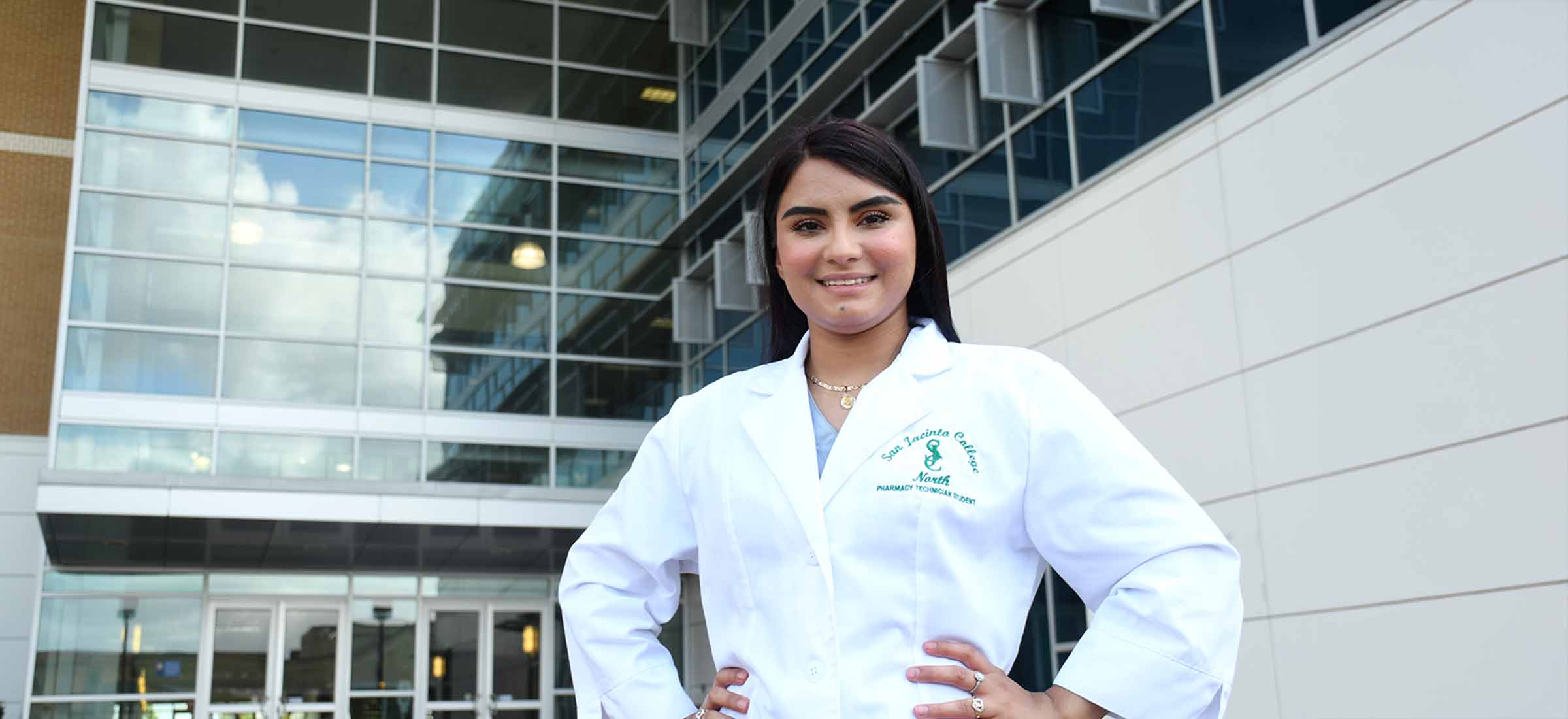 Pharmacy Technician student with syringe